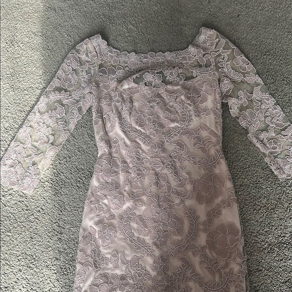 Tadashi Shoji Pink Sheath Dress with 3/4 Sleeves and Square Neck